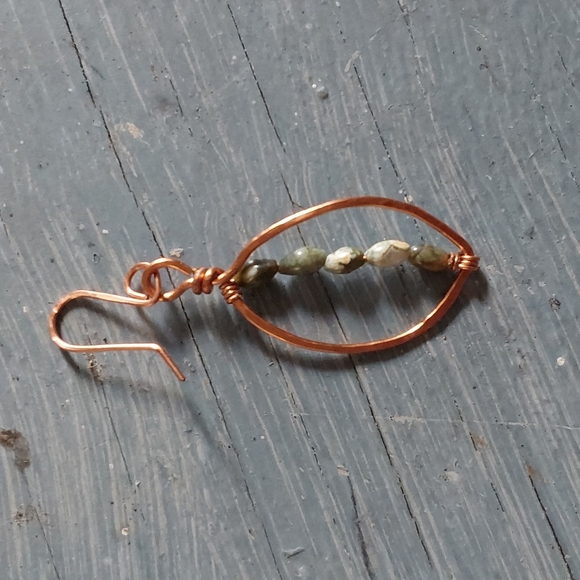 Copper and Jade Earring/Ear Decor - Picture 3 of 11